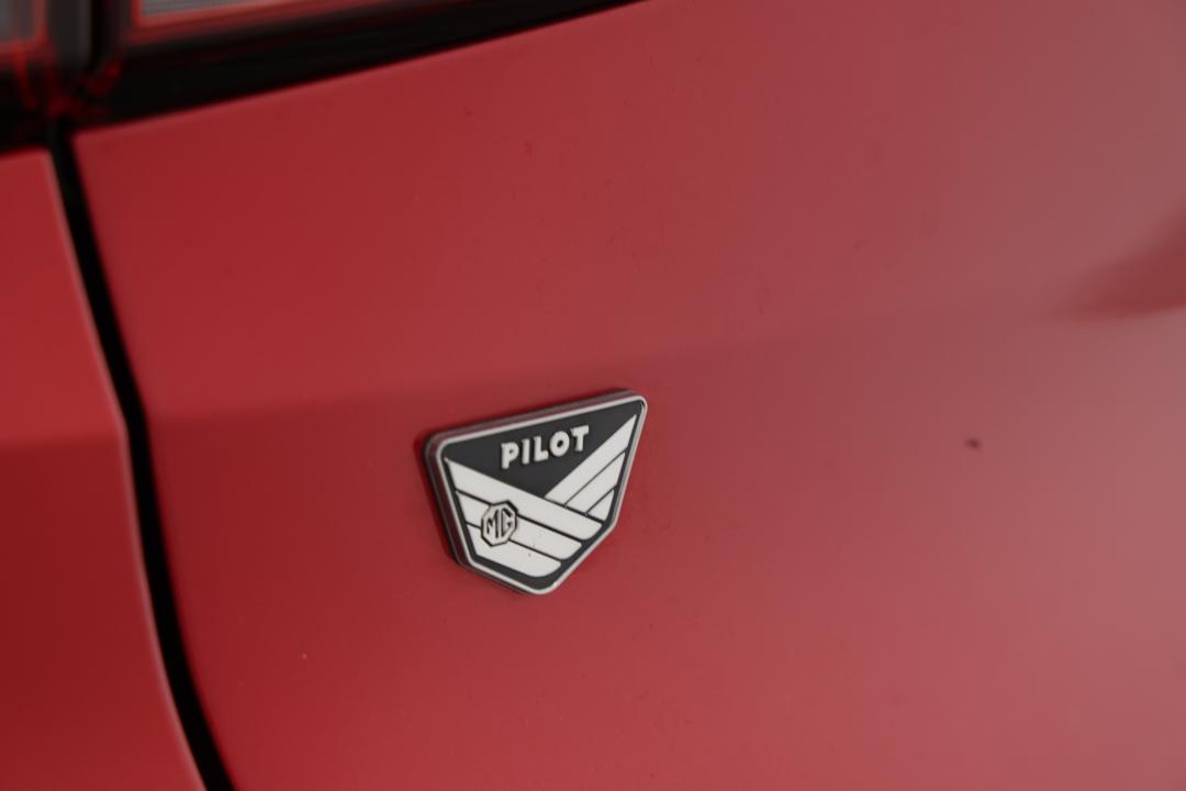 2022 MG Zst Core, Automatic, 26368 km, Badge (Boot Left Side)