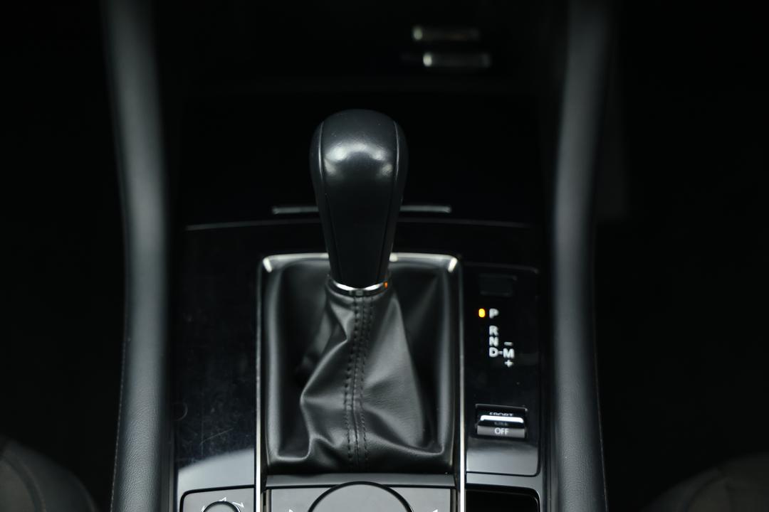 2022 Mazda 3 G20 Evolve, Automatic, 42595 km, Gear Lever 