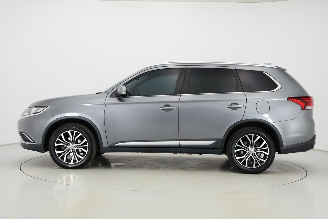 2017 Mitsubishi Outlander Ls Safety Pack (4x2), Automatic, 66075 km, Left Side View