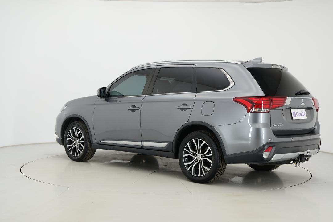 2017 Mitsubishi Outlander Ls Safety Pack (4x2), Automatic, 66075 km, Left Back Diagonal (45- Degree) View