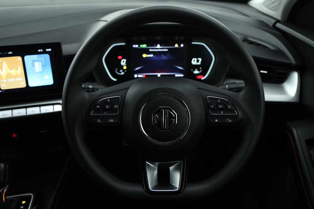 2023 MG Mg5 Vibe, Automatic, 39444 km, Steering Wheel Close-up