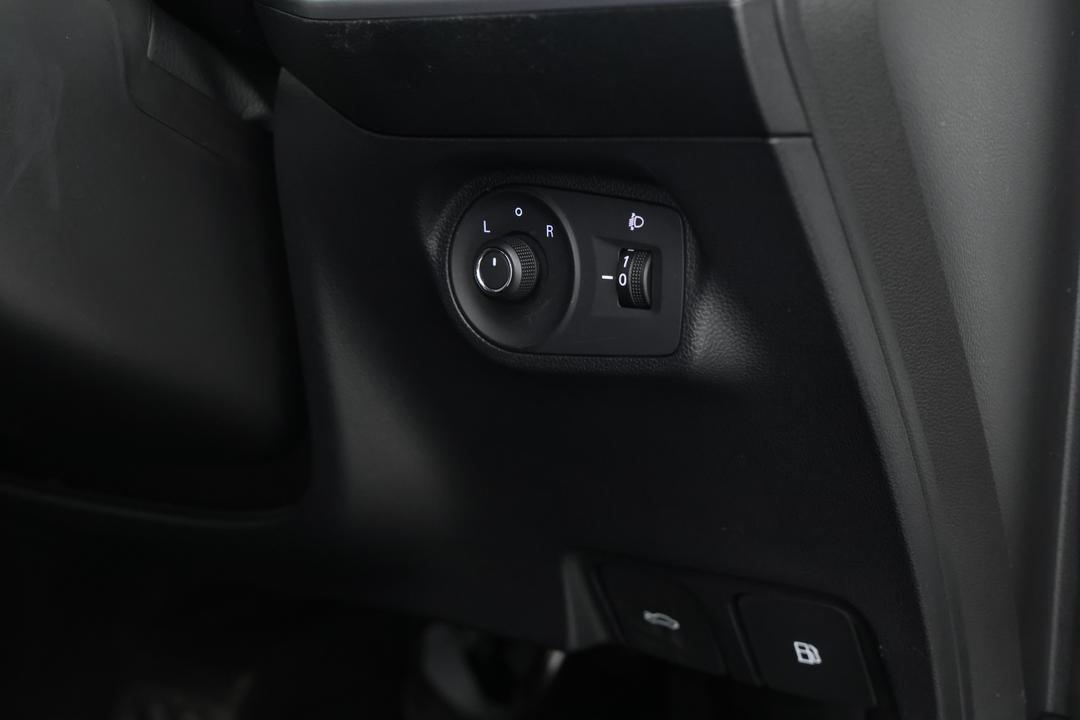 2023 MG Mg5 Vibe, Automatic, 39444 km, Drivers Side Adjustment Panel