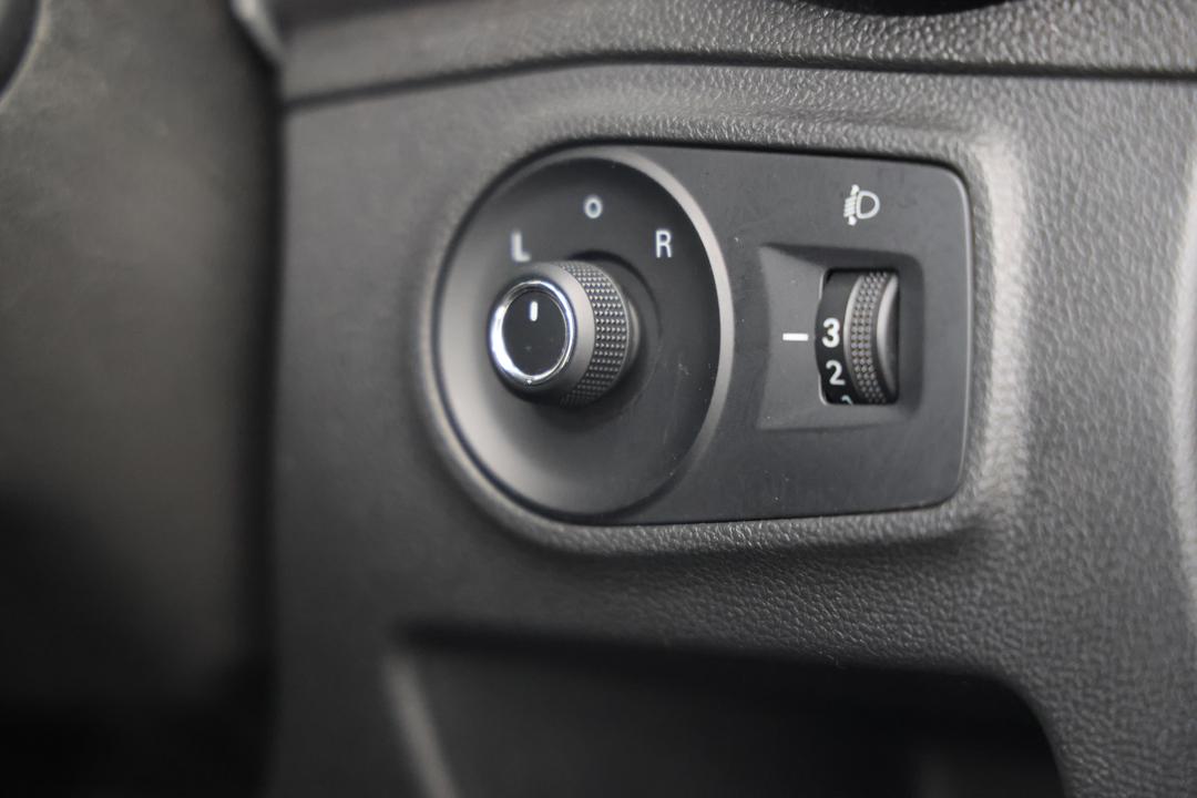 2020 MG Mg3 Auto Excite (with Navigation), Automatic, 51201 km, Right Side Front Door Cabin View