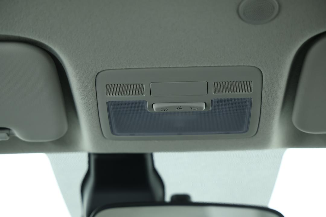 2024 Hyundai Venue Active, Automatic, 16534 km, On-Roof Controls/Sunglass holder