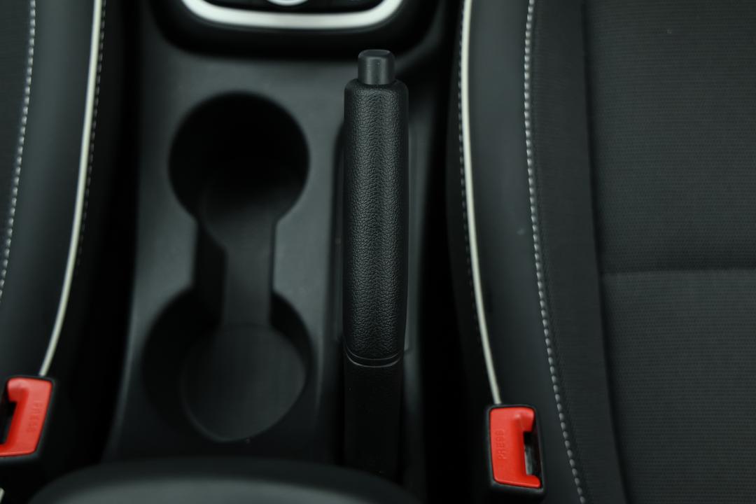 2024 Hyundai Venue Active, Automatic, 16534 km, Dashboard View