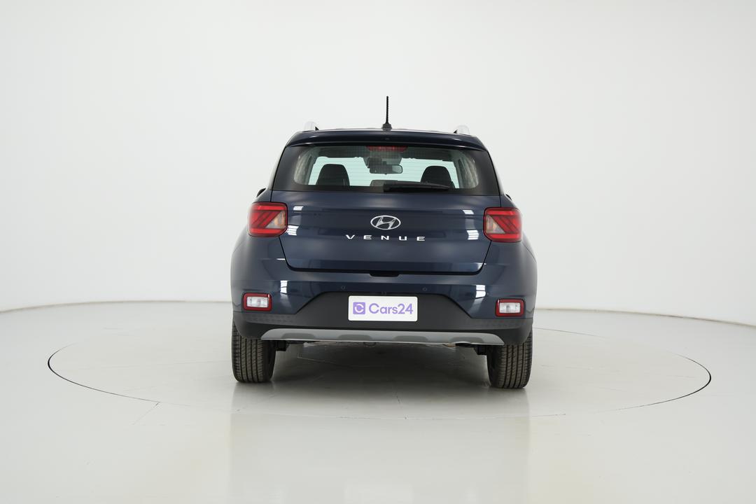 2024 Hyundai Venue Active, Automatic, 16534 km, Back/Rear View
