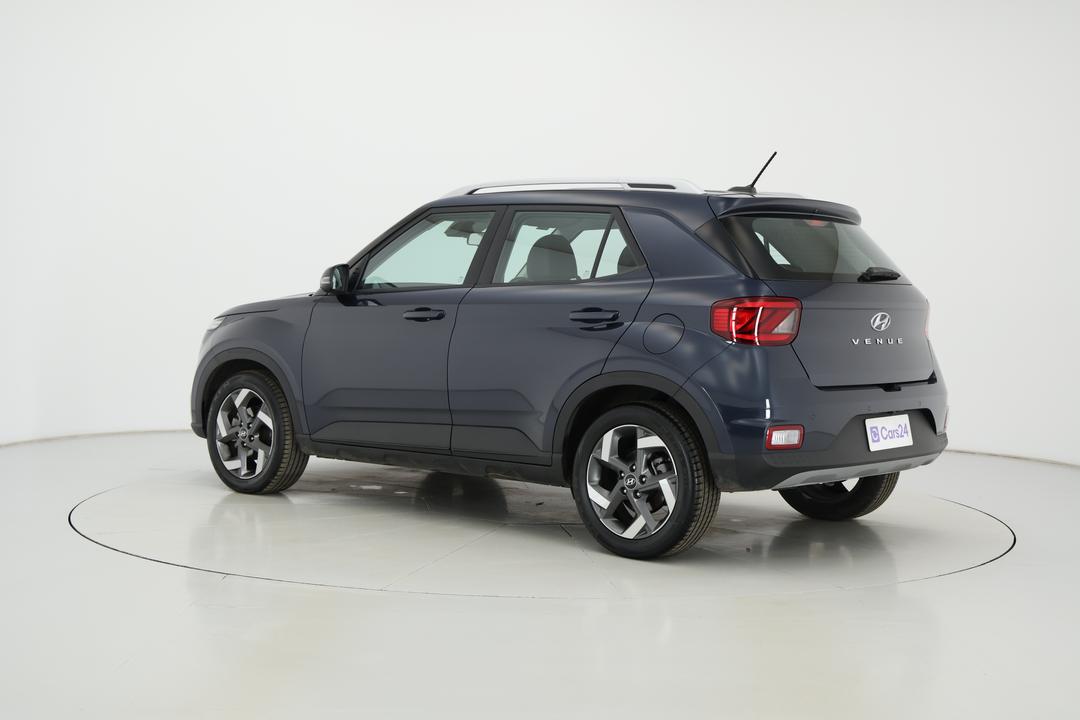 2024 Hyundai Venue Active, Automatic, 16534 km, Left Back Diagonal (45- Degree) View