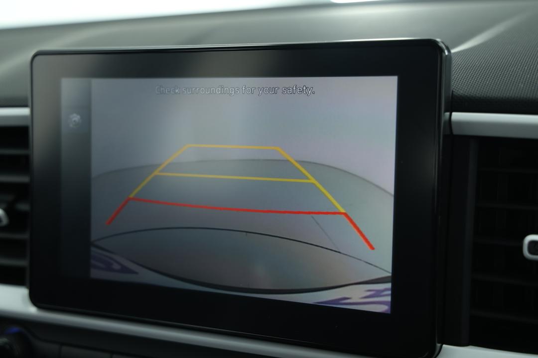 2024 Hyundai Venue Active, Automatic, 16534 km, Parking Camera