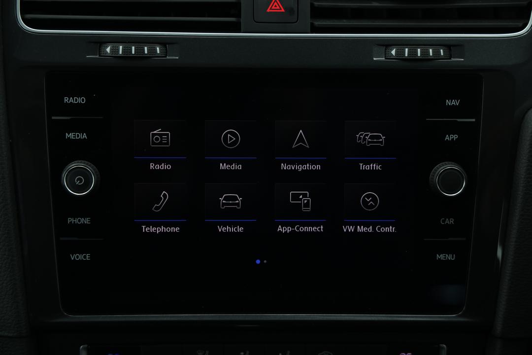 2018 Volkswagen Golf 110 Tsi Comfortline, Automatic, 61622 km, Infotainment System