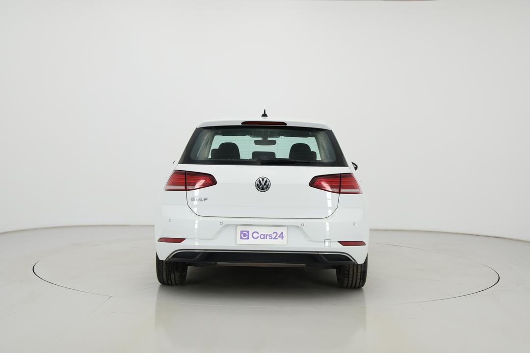 2018 Volkswagen Golf 110 Tsi Comfortline, Automatic, 61622 km, Back/Rear View