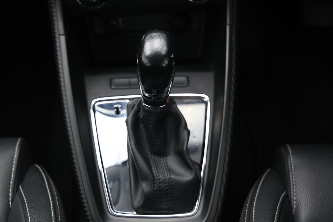 2023 MG ZS Excite, Automatic, 33704 km, Gear Lever 
