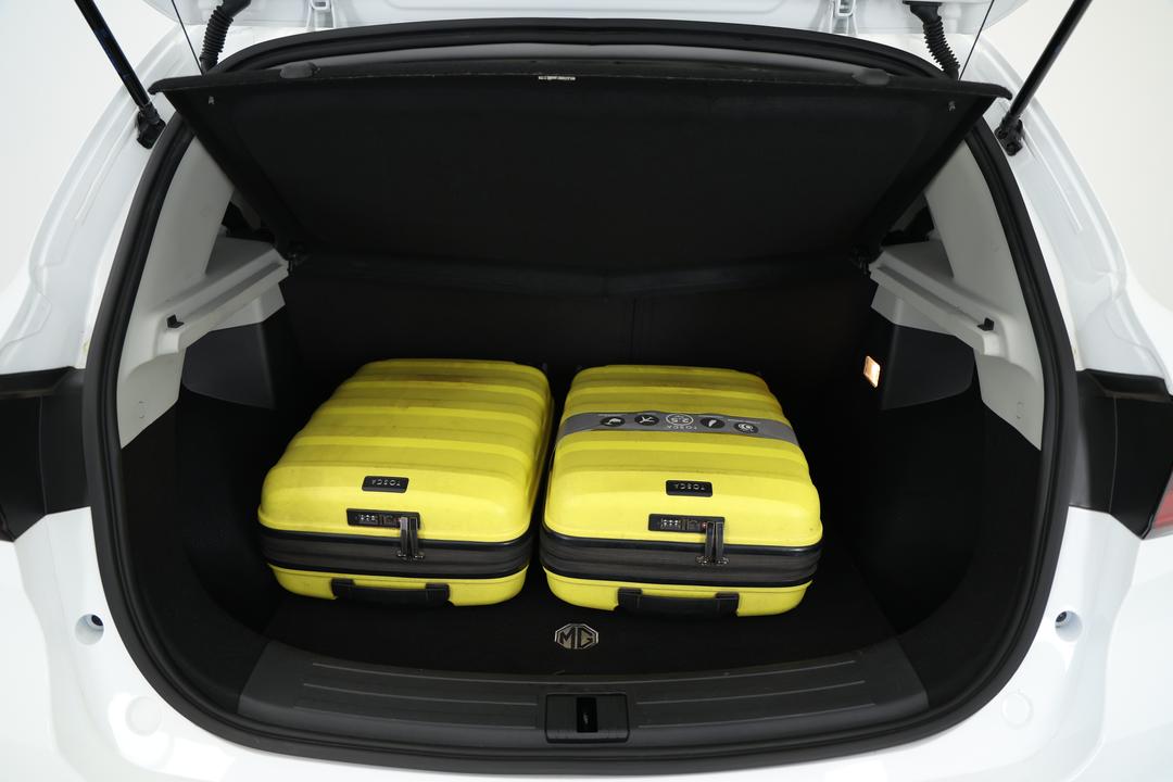 2023 MG ZS Excite, Automatic, 33704 km, Boot Inside View with Luggage