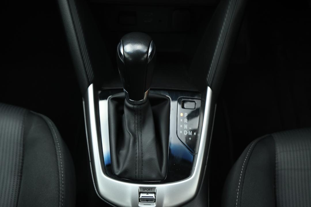 2018 Mazda CX-3 Maxx (FWD), Automatic, 86145 km, Gear Lever 