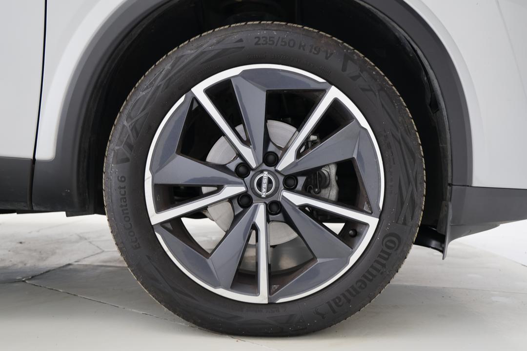 2024 Nissan Qashqai St-l, Automatic, 11132 km, Right Front Wheel