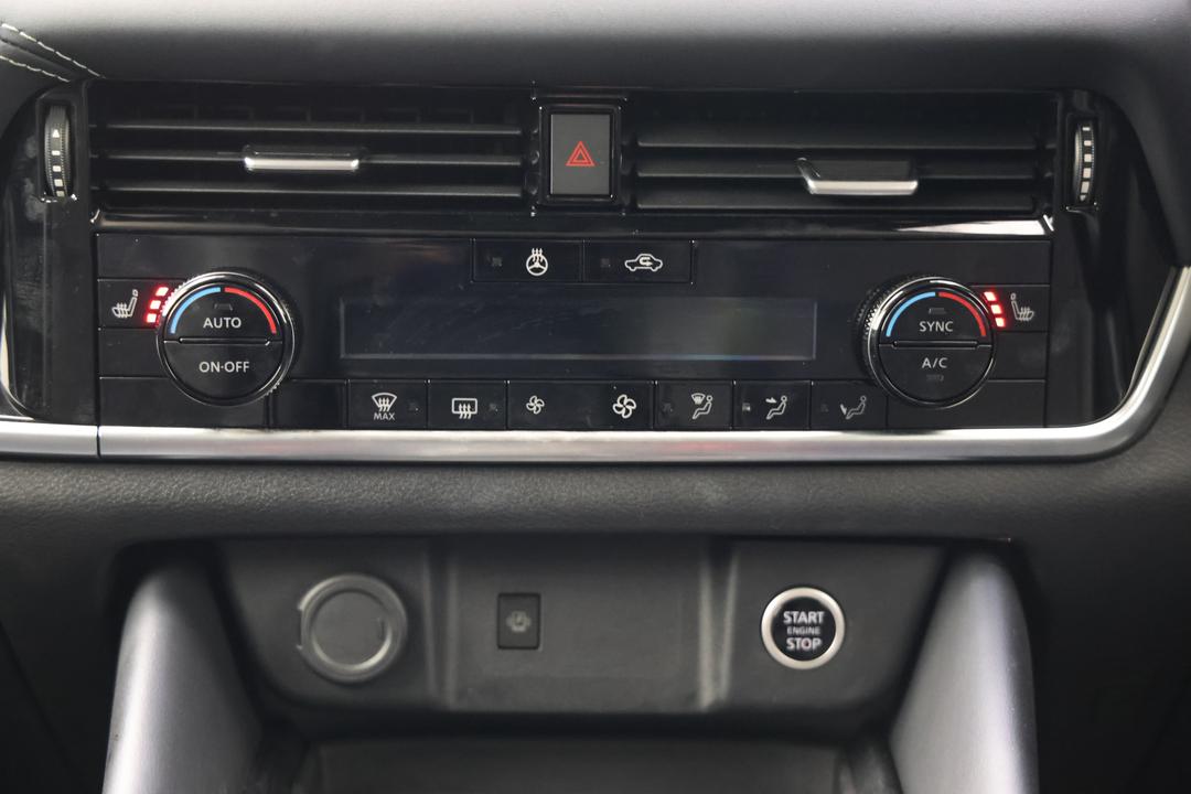 2024 Nissan Qashqai St-l, Automatic, 11132 km, Ventilated Seats