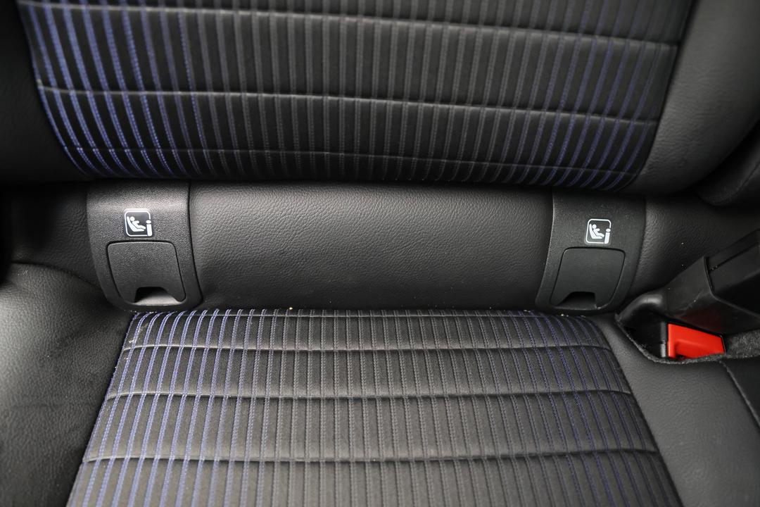 2024 Nissan Qashqai St-l, Automatic, 11132 km, Pedals and Footmat