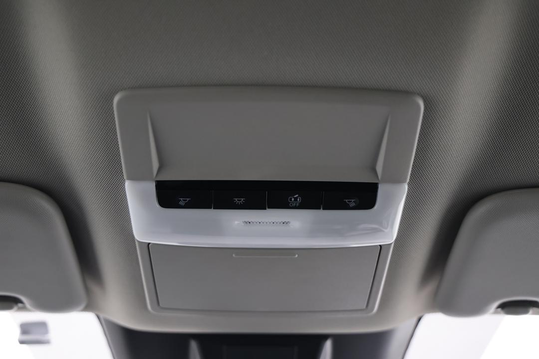 2024 Nissan Qashqai St-l, Automatic, 11132 km, On-Roof Controls/Sunglass holder
