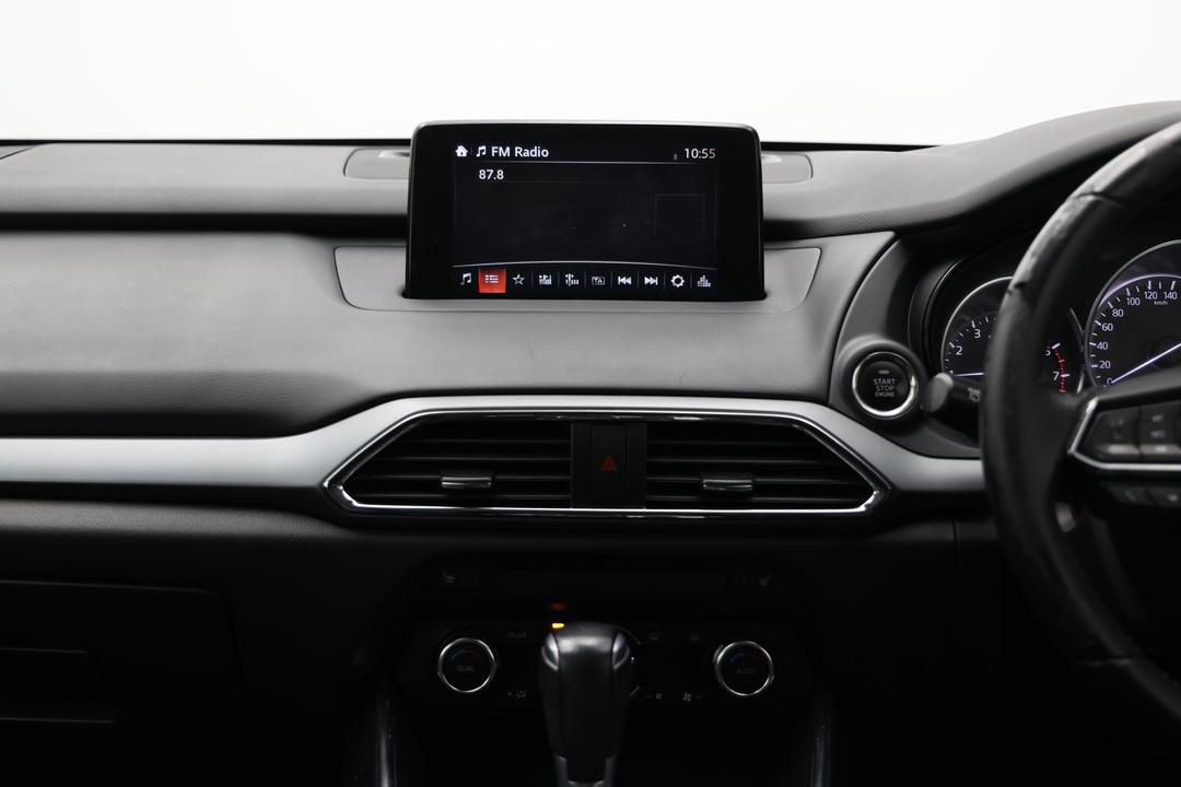 2017 Mazda CX-9 Touring (FWD), Automatic, 132577 km, Center Console