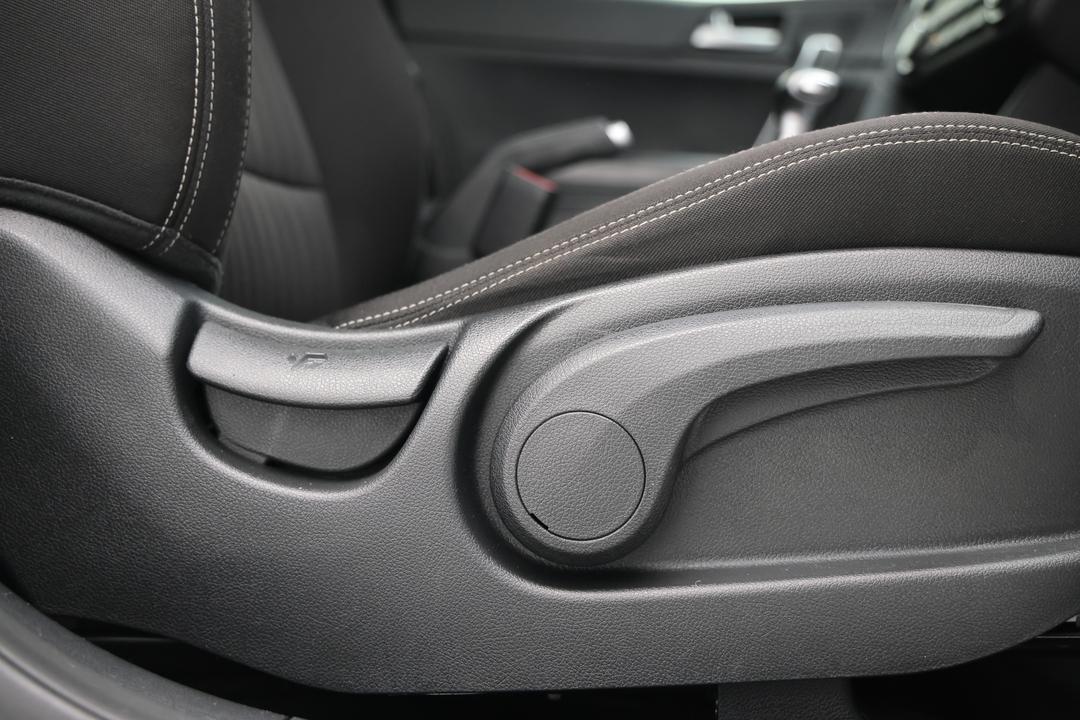 2016 Kia Sportage Si (FWD), Automatic, 141509 km, Right Side Front Door Cabin View