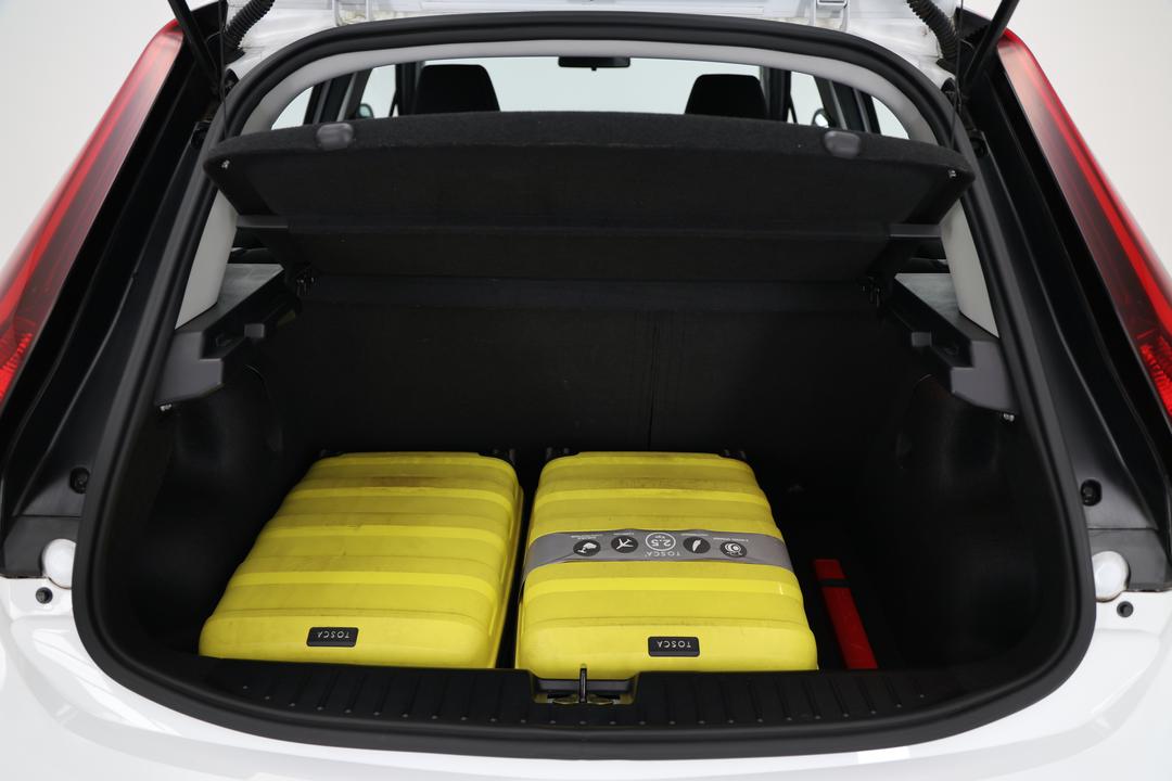 2023 MG Mg3 Auto Core, Automatic, 34041 km, Boot Inside View with Luggage