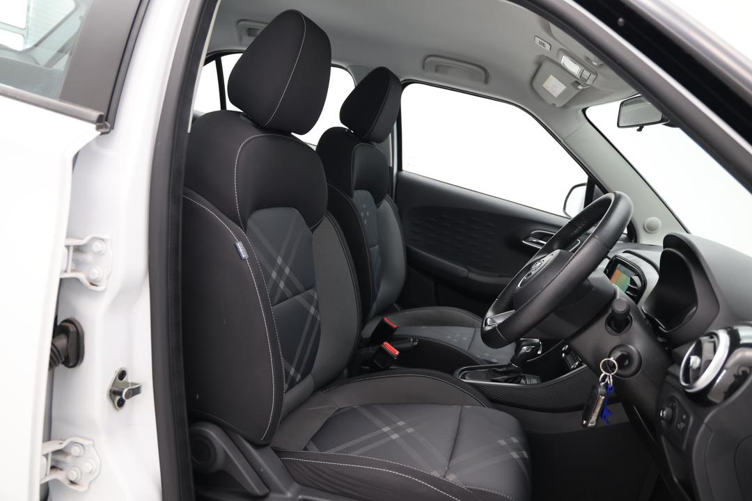 2023 MG Mg3 Auto Core, Automatic, 34041 km, On-Roof Controls/Sunglass holder