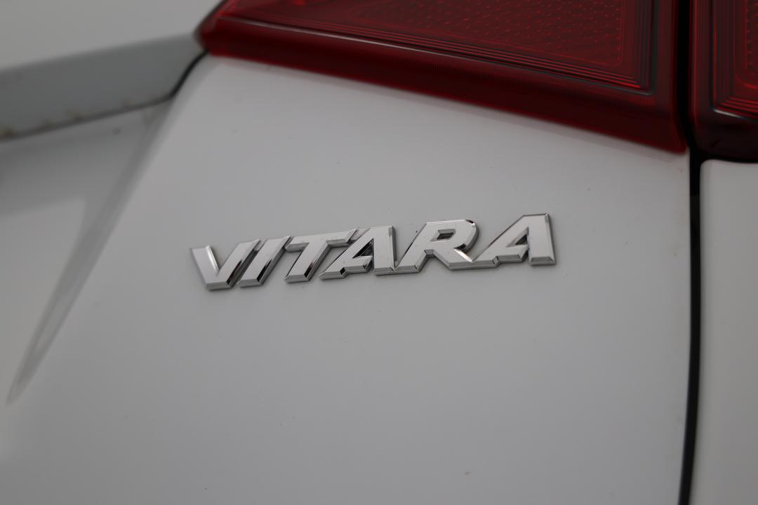 2024 Suzuki Vitara 1.6l, Automatic, 36924 km, Badge (Boot Right Side)