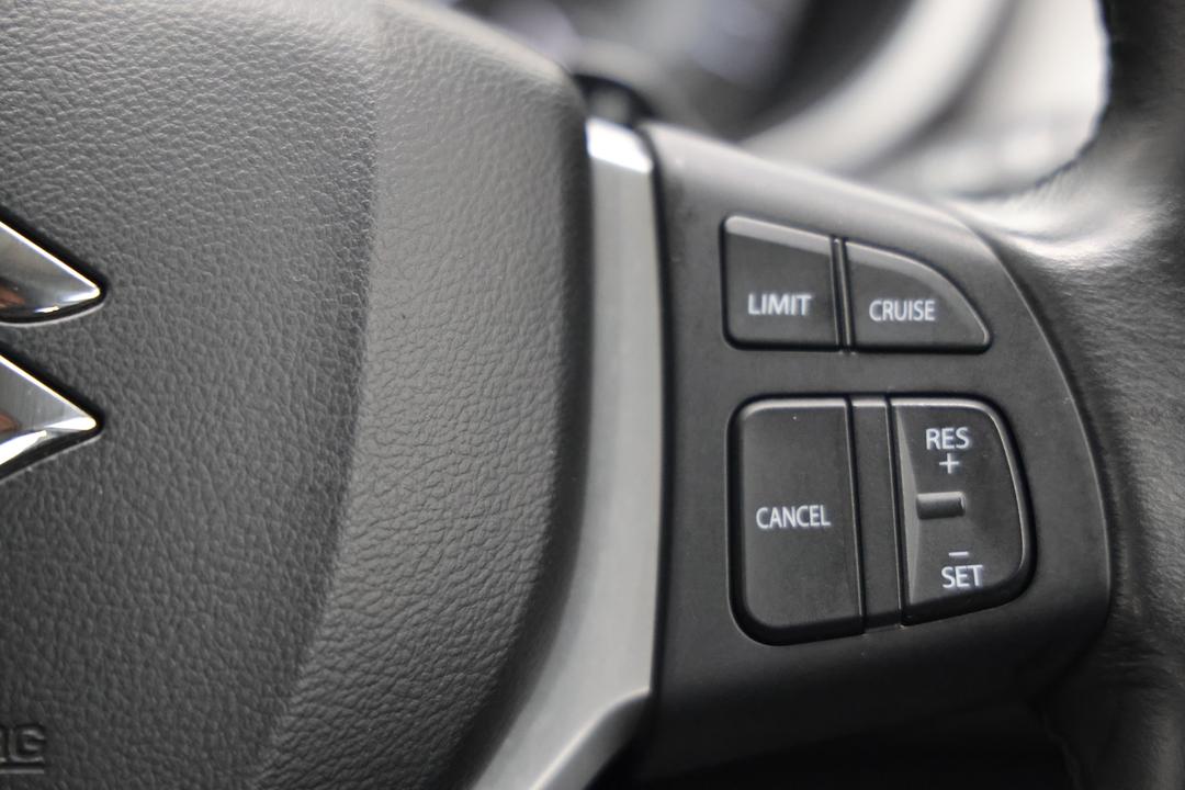 2024 Suzuki Vitara 1.6l, Automatic, 36924 km, Cruise Control