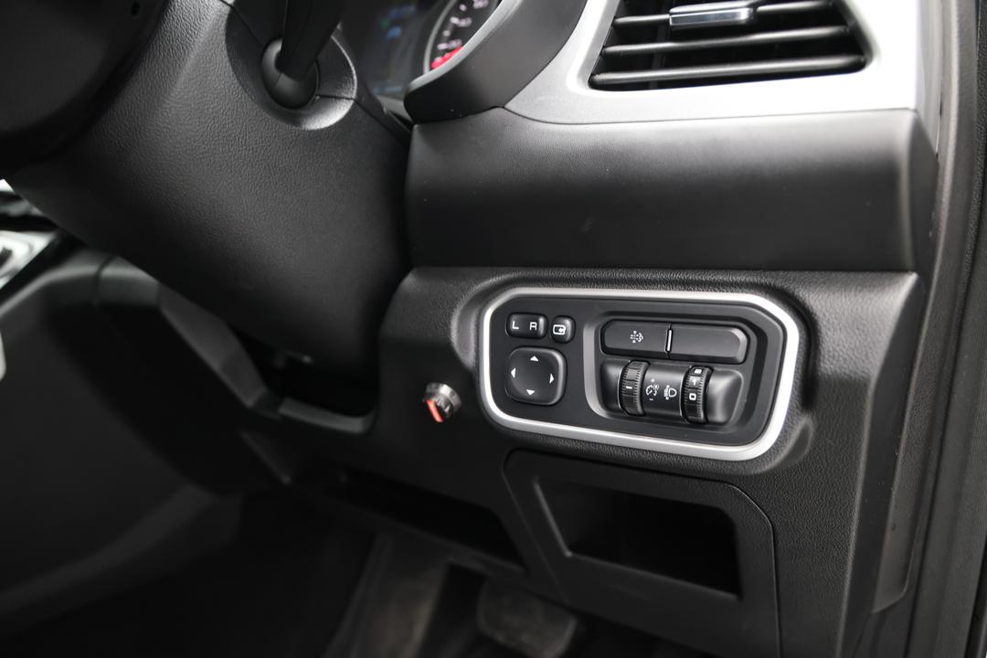2022 GWM Ute Cannon-l (4x4), Automatic, 60700 km, Drivers Side Door Panel Controls