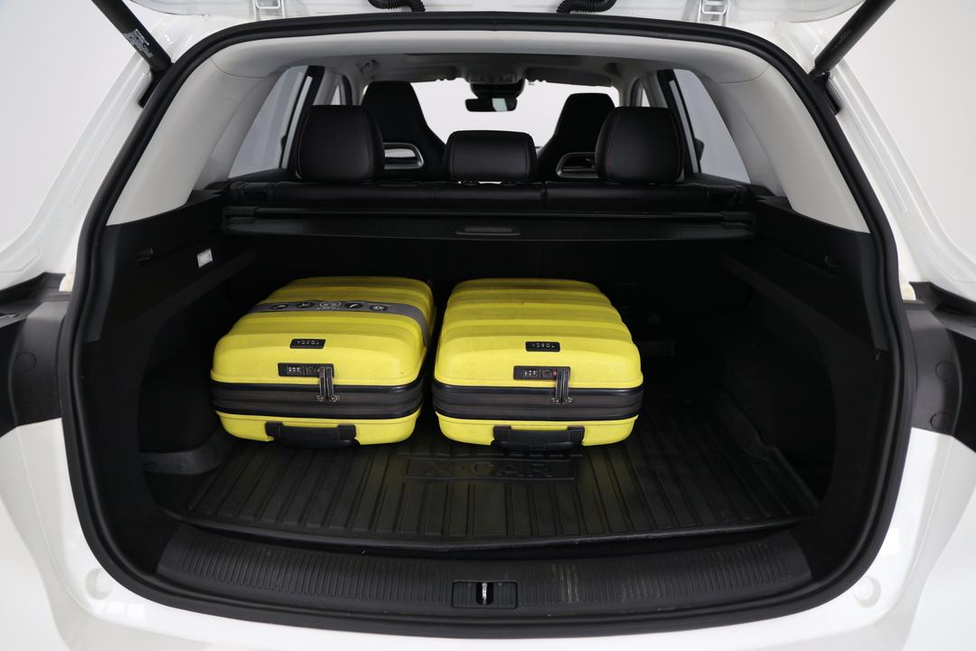 2021 MG HS Essence X, Automatic, 66841 km, Boot Inside View with Luggage