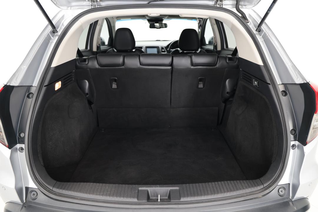 2019 Honda HR-V Vti-lx, Automatic, 102665 km, Boot Inside View