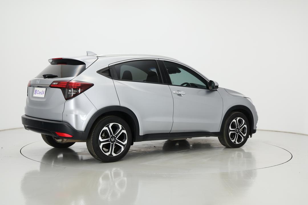 2019 Honda HR-V Vti-lx, Automatic, 102665 km, Right Back Diagonal (45- Degree) View