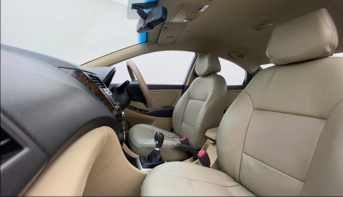 2014 Hyundai Verna FLUIDIC 1.4 VTVT CX, Petrol, Manual, 60,431 km, Right Side Front Door Cabin
