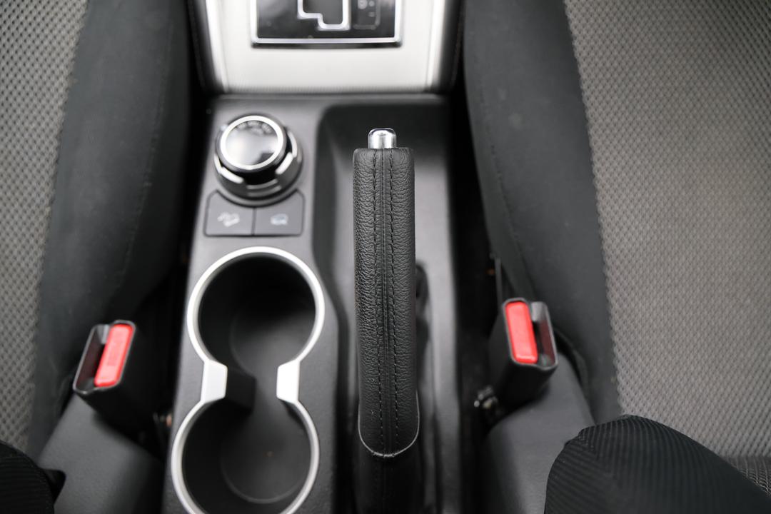 2021 Mitsubishi Triton Gls (4x4), Automatic, 116996 km, Handbrake