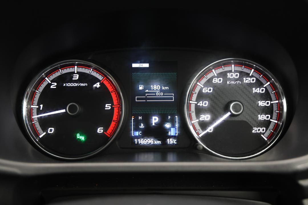 2021 Mitsubishi Triton Gls (4x4), Automatic, 116996 km, Speaker View