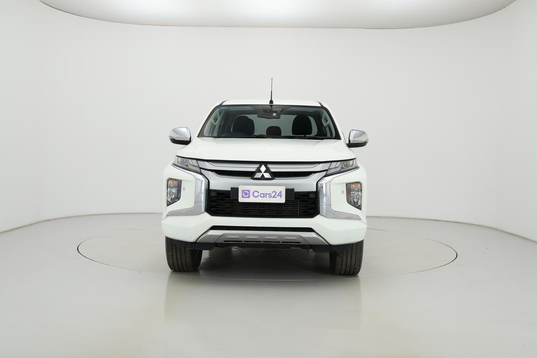 2021 Mitsubishi Triton Gls (4x4), Automatic, 116996 km, Front View