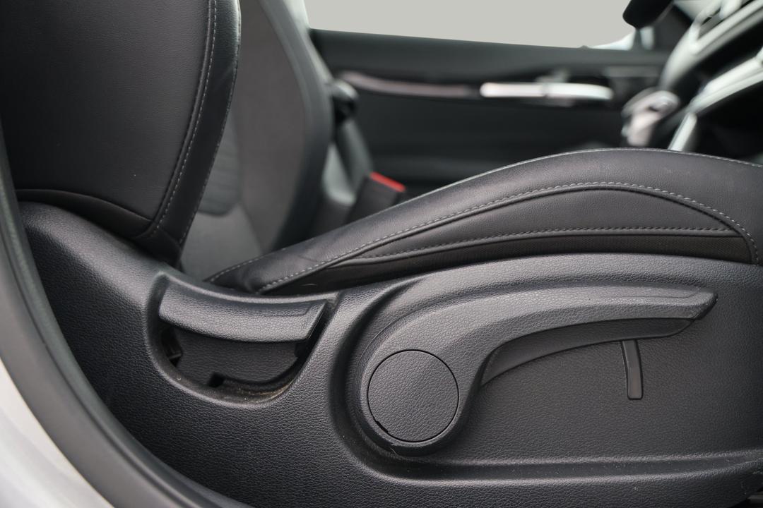 2022 Kia Seltos Sport+ (FWD), Automatic, 72360 km, Right Side Front Door Cabin View