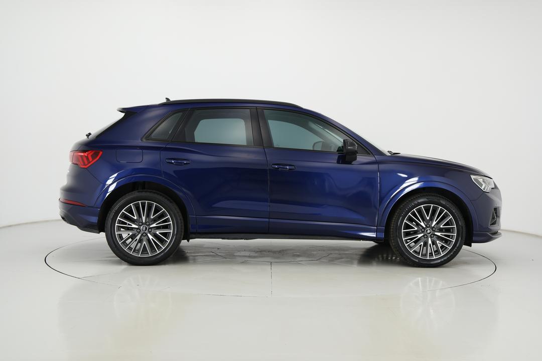2021 Audi Q3 35 Tfsi, Automatic, 68334 km, Right Side View