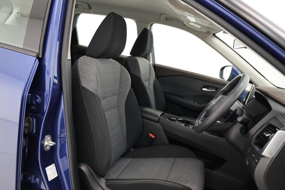 2024 Nissan X-trail St (4WD) 7 Seat, Automatic, 31460 km, Drivers Side Adjustment Panel