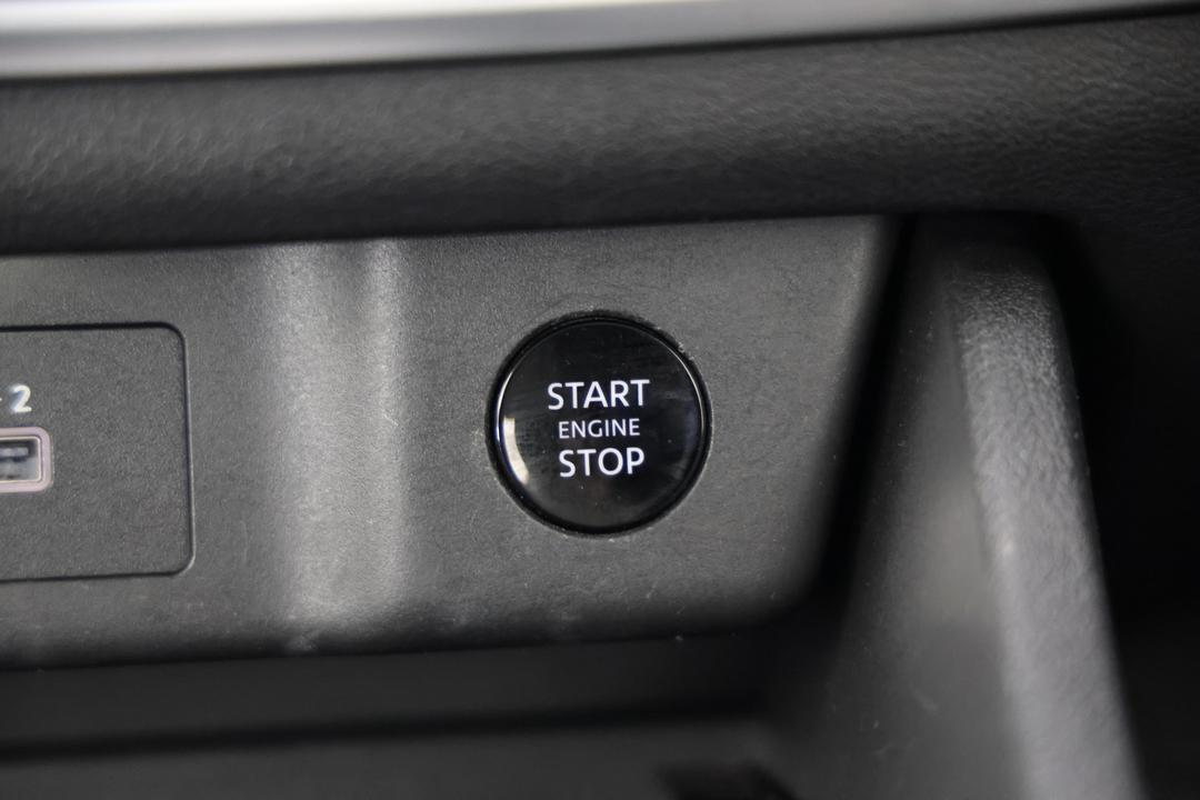 2024 Nissan X-trail St (4WD) 7 Seat, Automatic, 31460 km, Keyless / Button Start