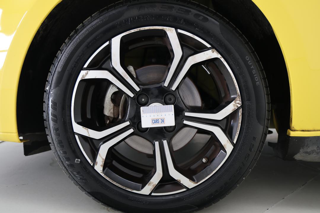 2022 MG Mg3 Auto Excite (with Navigation), Automatic, 65364 km, Wheels Rim Front RHS Gutter Rash