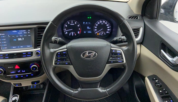 2018 Hyundai Verna 1.6 SX VTVT AT (O), Petrol, Automatic, 47,221 km, Steering Wheel Close Up