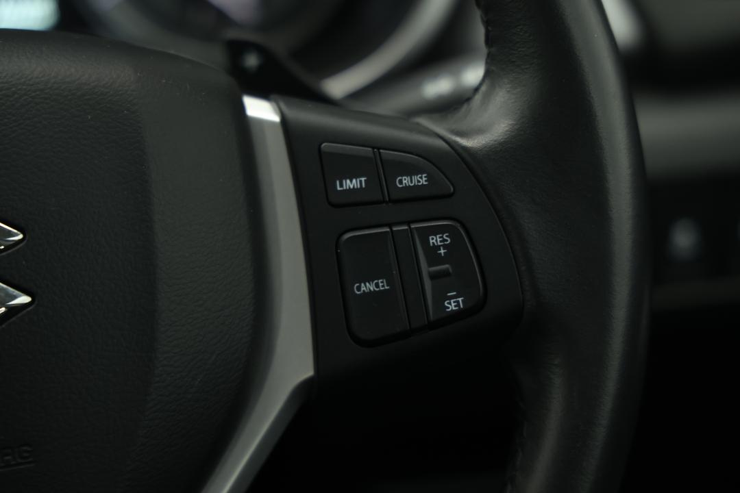 2023 Suzuki Vitara Turbo, Automatic, 39242 km, Infotainment System