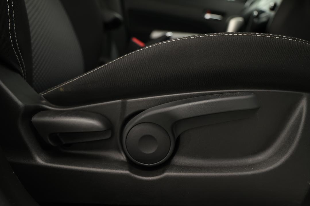 2023 Suzuki Vitara Turbo, Automatic, 39242 km, Speaker View