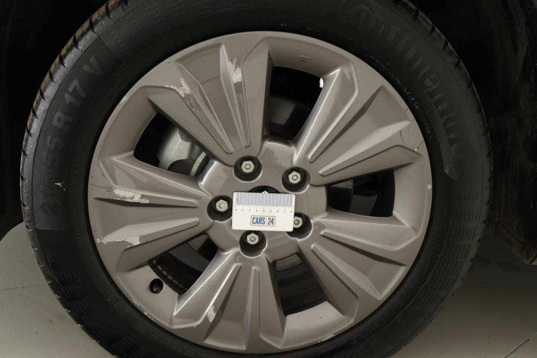 2023 Suzuki Vitara Turbo, Automatic, 39242 km, Wheels Rim Front RHS Scratch