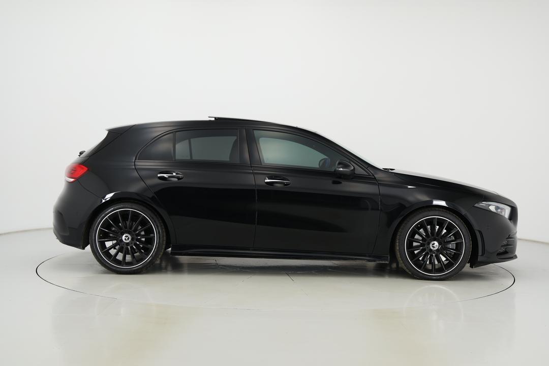 2022 Mercedes-benz A250 4matic, Automatic, 31711 km, Right Side View