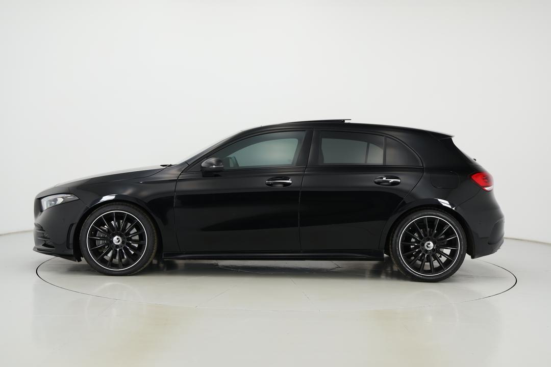 2022 Mercedes-benz A250 4matic, Automatic, 31711 km, Left Side View