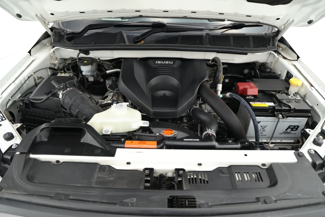 2021 Isuzu D-MAX Sx (4x2) High-ride, Manual, 72446 km, Open Bonnet (Engine)