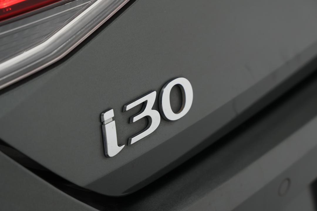 2020 Hyundai i30 Elite, Automatic, 87915 km, Badge (Boot Left Side)