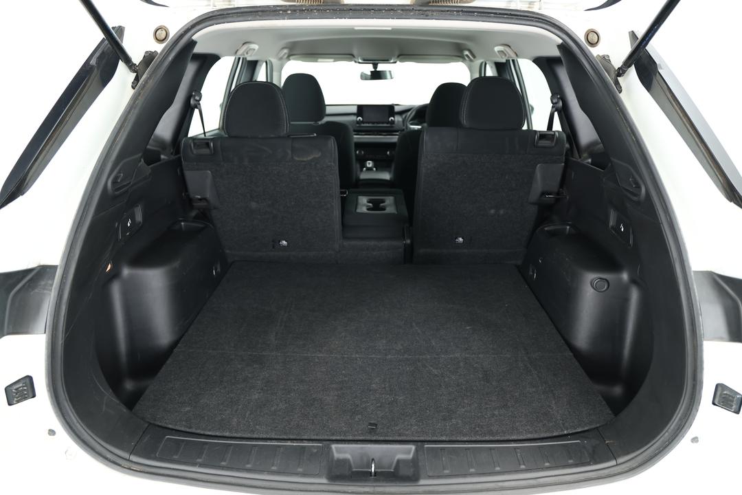 2024 Mitsubishi Outlander Es 5 Seat (2WD), Automatic, 50251 km, Boot Inside View
