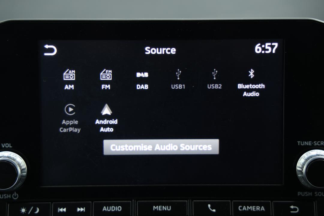 2024 Mitsubishi Outlander Es 5 Seat (2WD), Automatic, 50251 km, On-Roof Controls/Sunglass holder